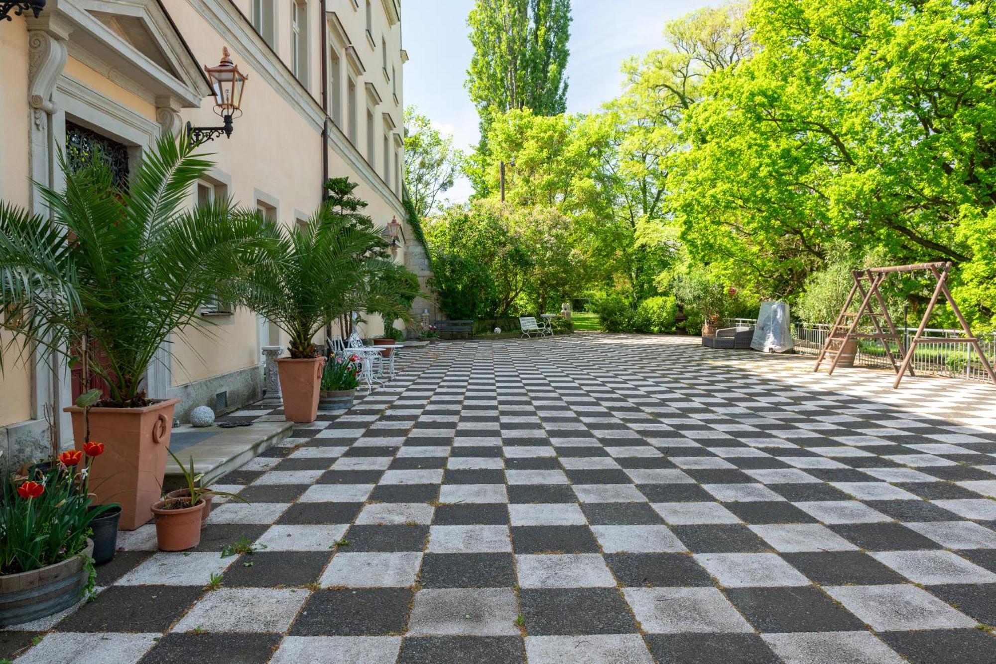 Schloss In Der Saechsischen Schweiz - Luxus *